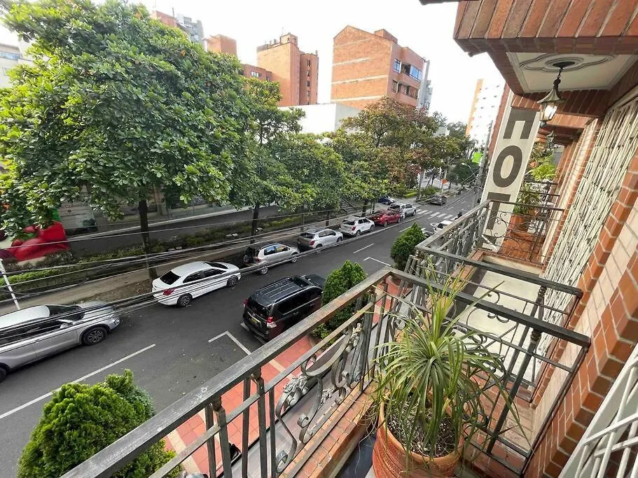 2-Story Penthouse, Tons Of Restaurants, Private Balconies Lejlighed Medellín 0*,  Colombia